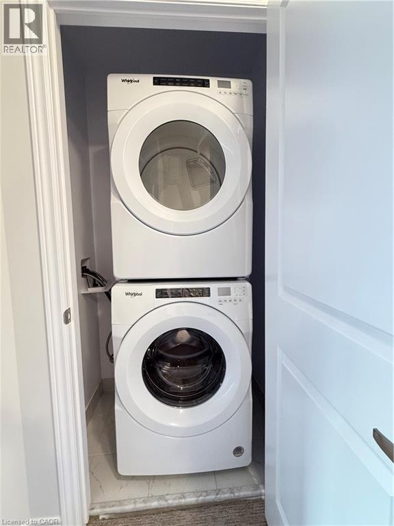 












19 PICARDY Drive Unit# 35

,
Hamilton,




Ontario
L8J0M7

