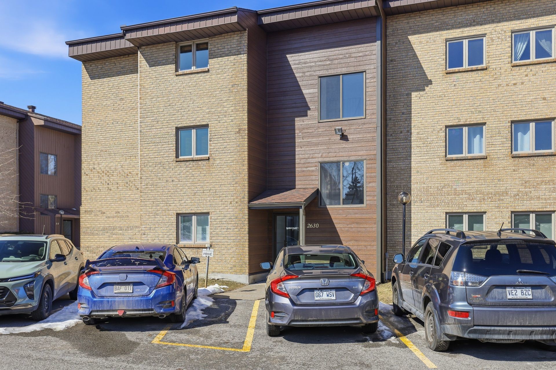 









2630


Rue Bellerose

, 5,
Longueuil (Le Vieux-Longueuil),




QC
J3E1K4

