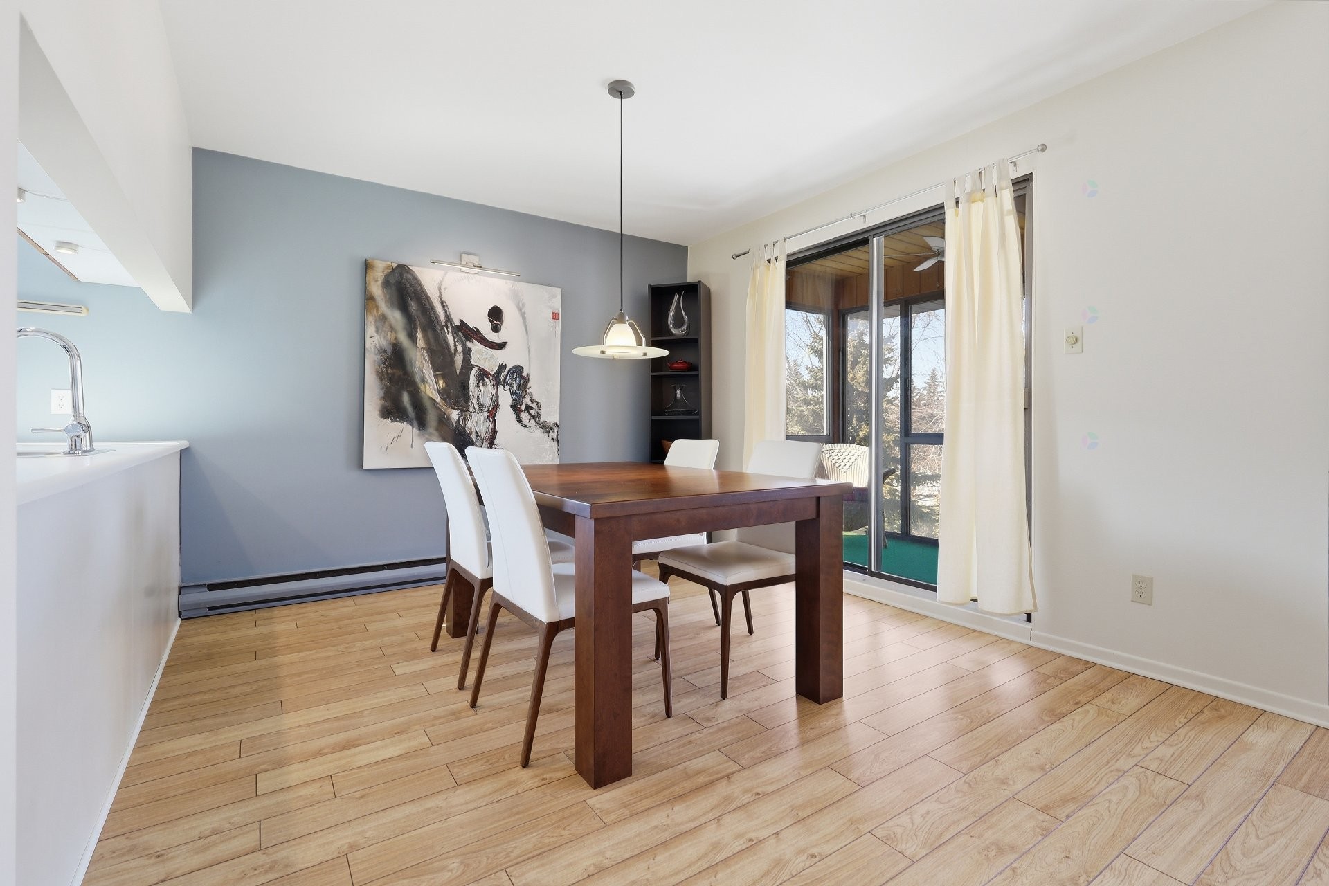 









2630


Rue Bellerose

, 5,
Longueuil (Le Vieux-Longueuil),




QC
J3E1K4

