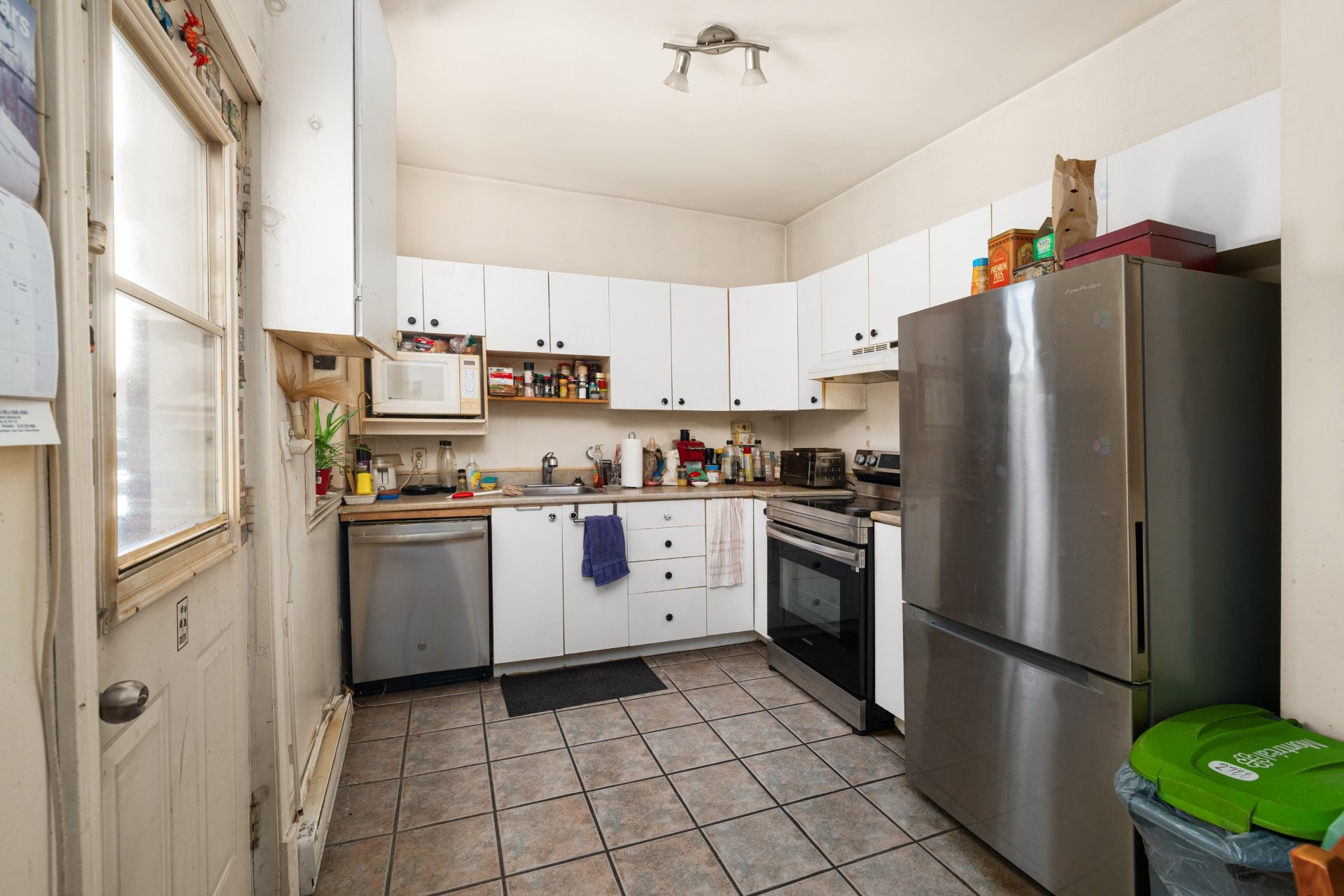 









4112

 - 4116


Rue Adam

,
Montréal (Mercier/Hochelaga-Maisonneuve),




QC
H1V1S7

