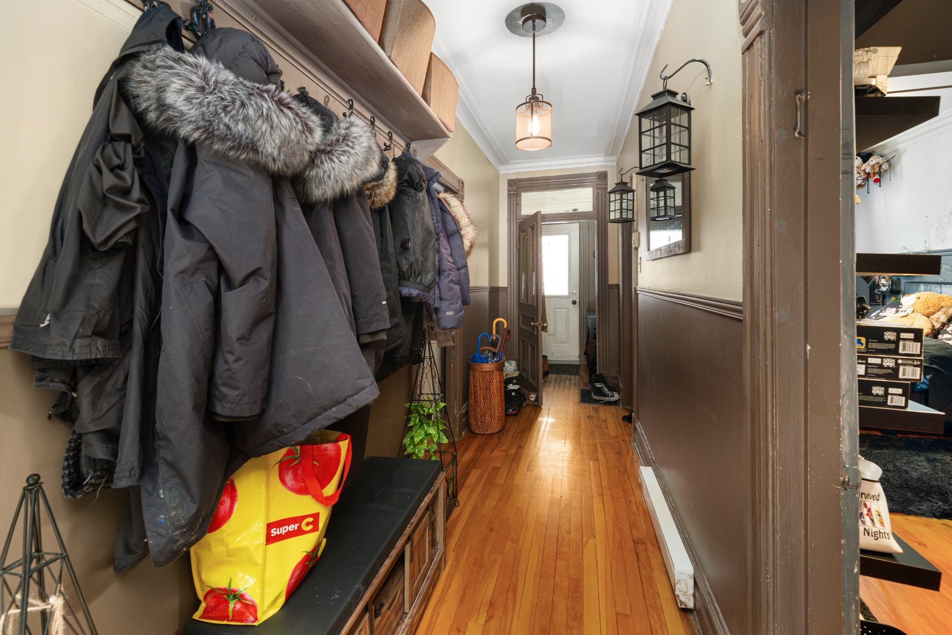 









4112

 - 4116


Rue Adam

,
Montréal (Mercier/Hochelaga-Maisonneuve),




QC
H1V1S7

