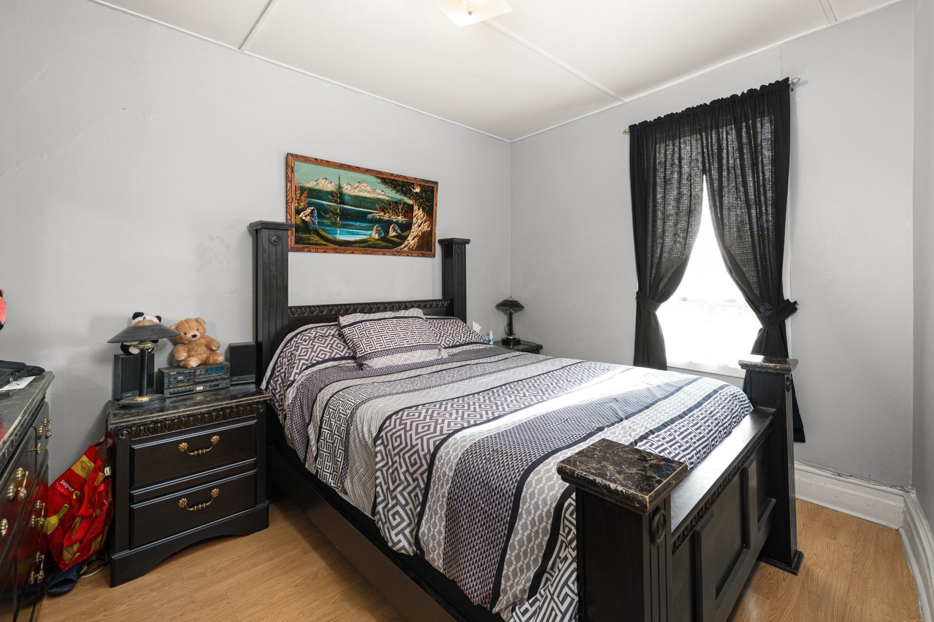 









4112

 - 4116


Rue Adam

,
Montréal (Mercier/Hochelaga-Maisonneuve),




QC
H1V1S7

