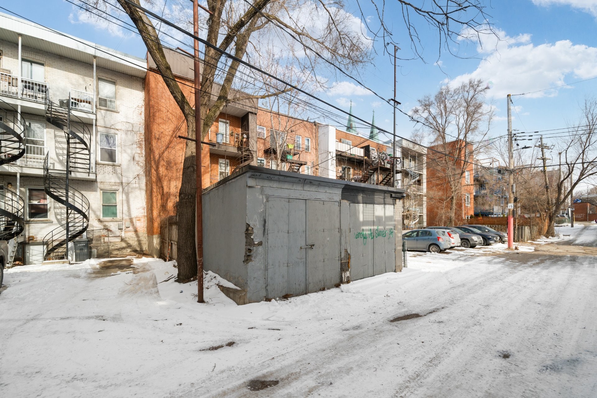 









4112

 - 4116


Rue Adam

,
Montréal (Mercier/Hochelaga-Maisonneuve),




QC
H1V1S7

