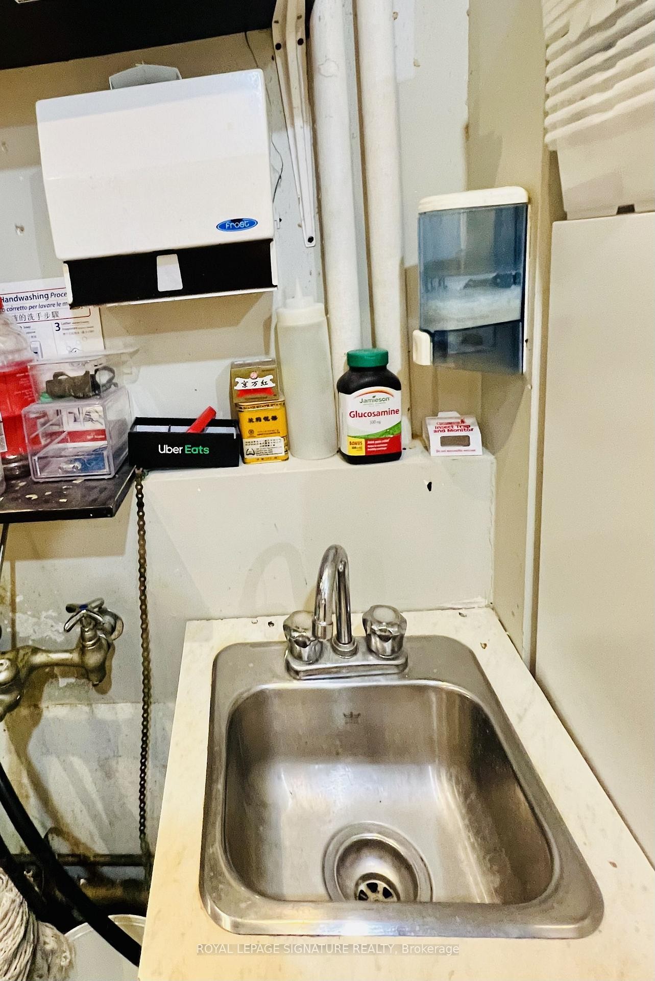 









7181


Yonge

Street, 299,
Markham,




ON
L3T 0C7

