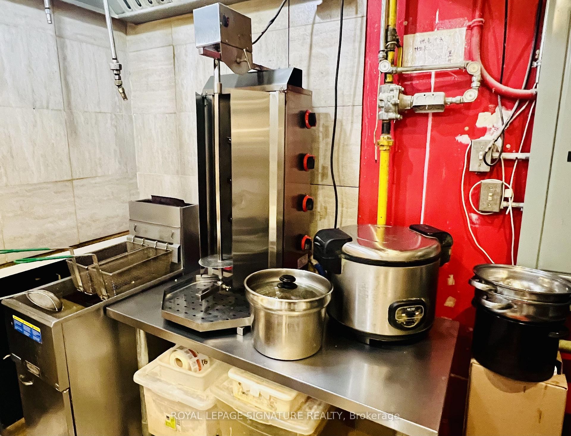 









7181


Yonge

Street, 299,
Markham,




ON
L3T 0C7

