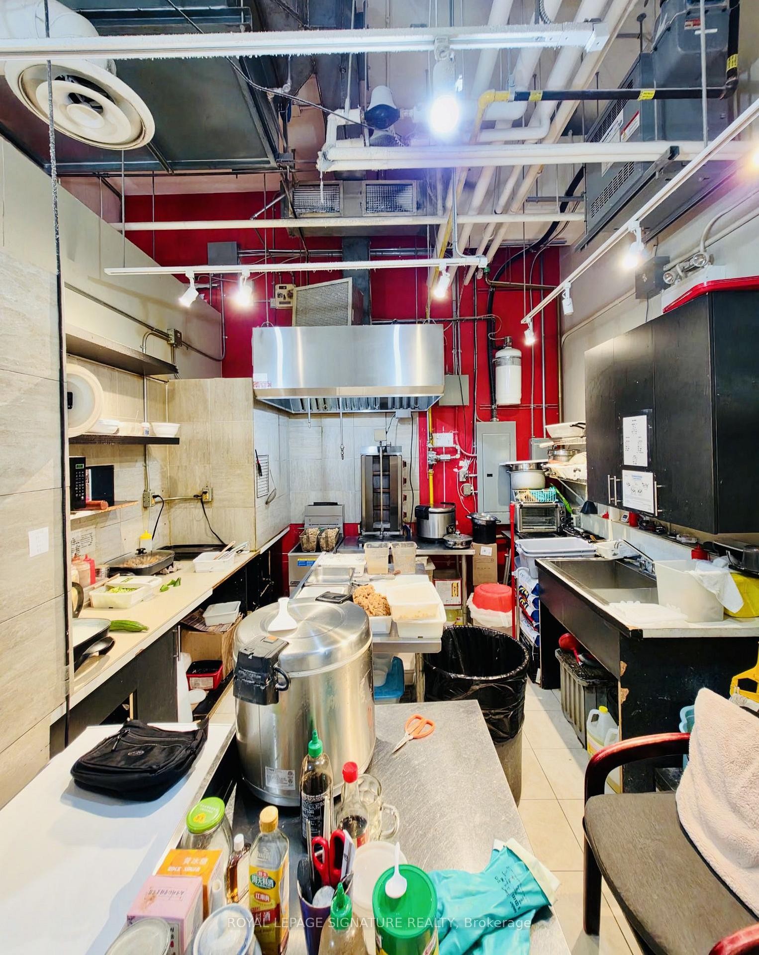 









7181


Yonge

Street, 299,
Markham,




ON
L3T 0C7

