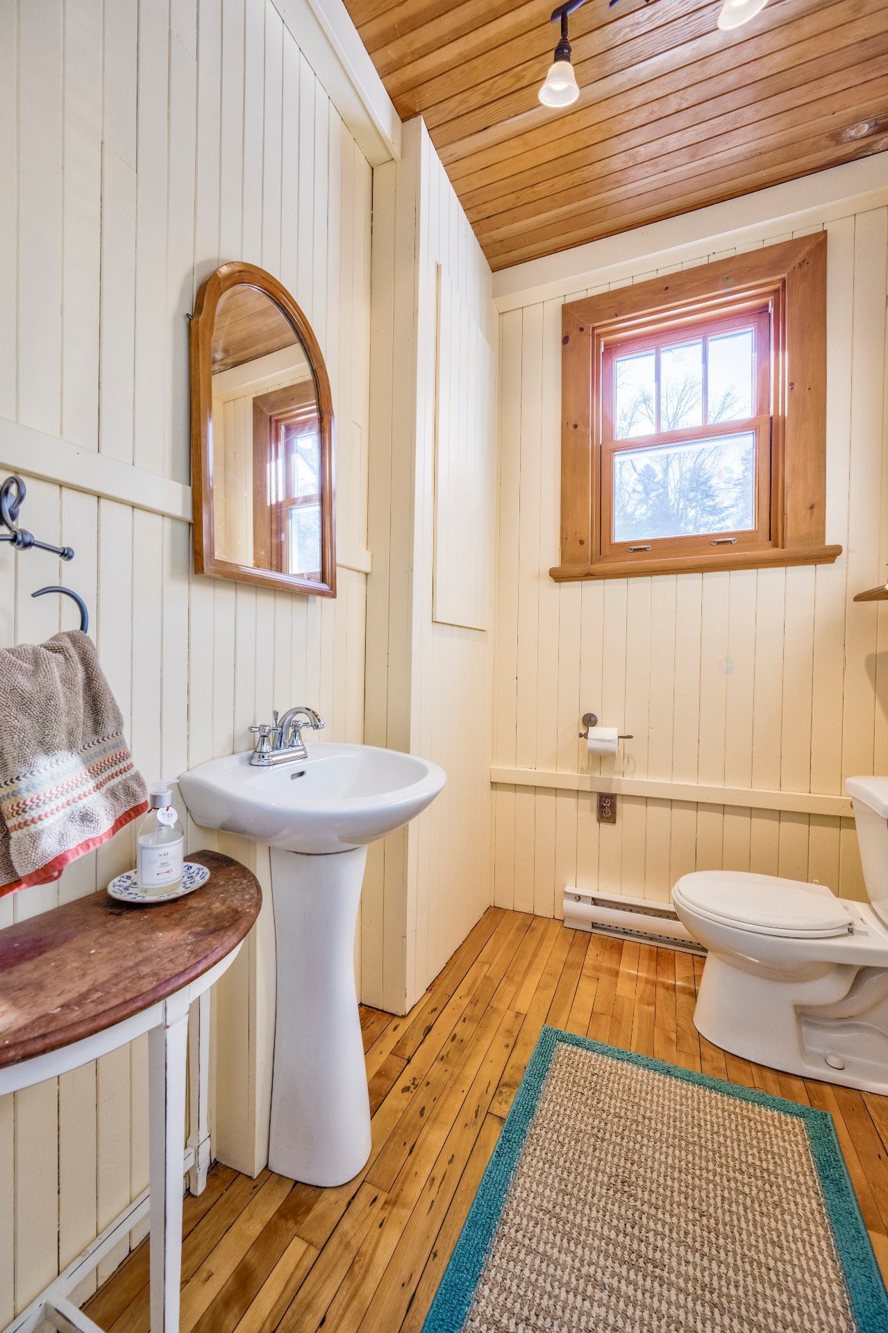 









921


Ch. d'Entrelacs

,
Entrelacs,




QC
J0T2B0

