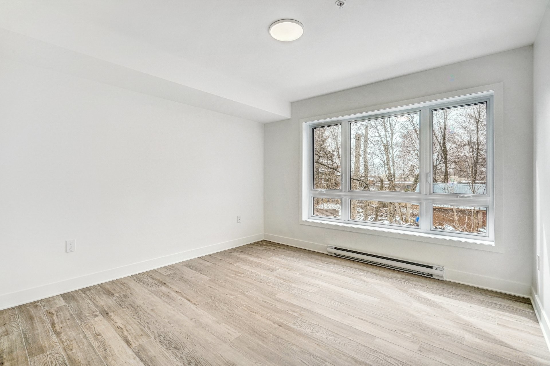 









689


Boul. St-Jean-Baptiste

, 102,
Mercier,




QC
J6R1G3

