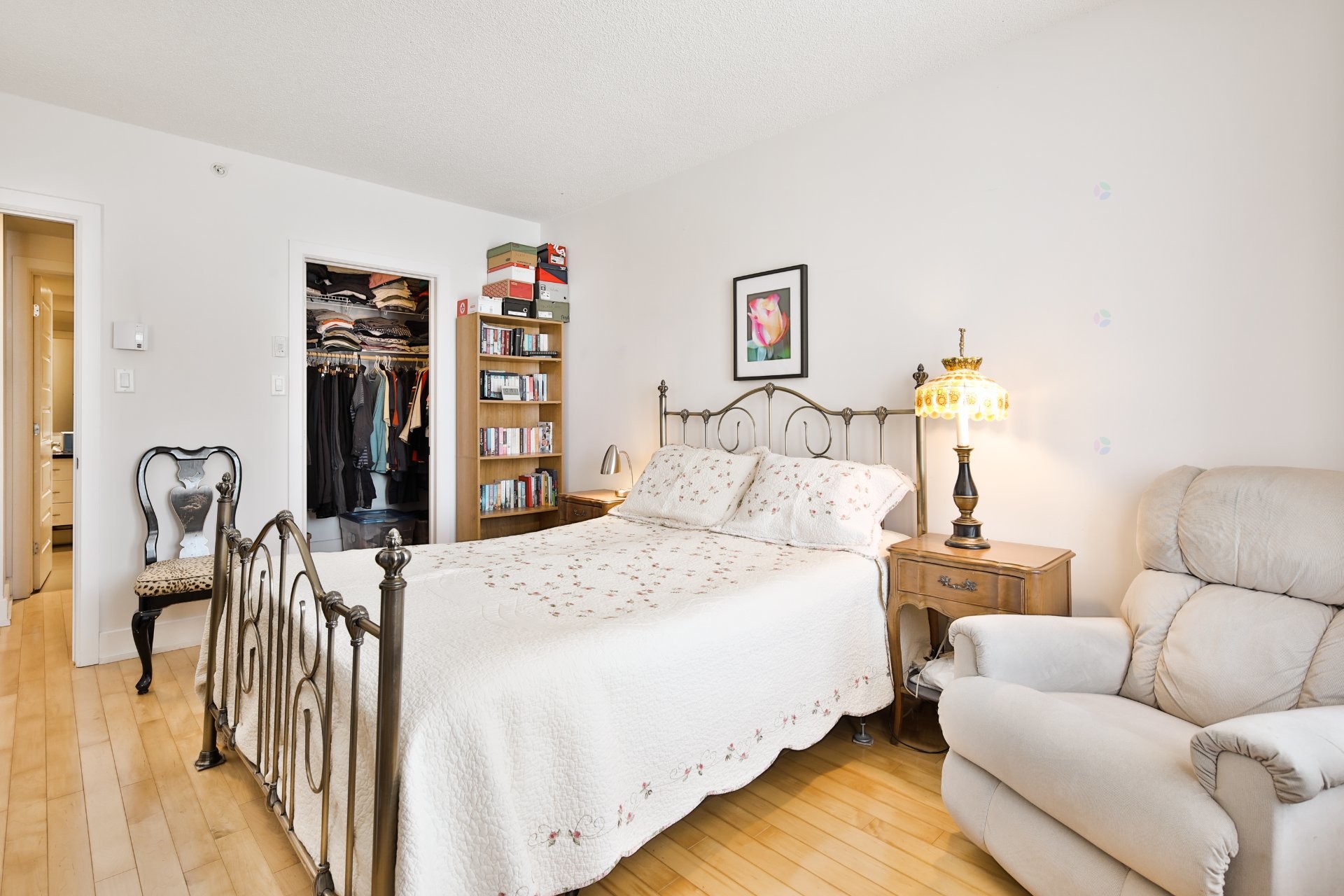 









375


Boul. Décarie

, 305,
Montréal (Saint-Laurent),




QC
H4L0B4

