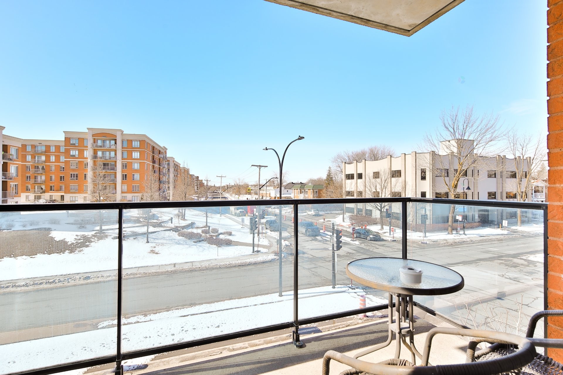 









375


Boul. Décarie

, 305,
Montréal (Saint-Laurent),




QC
H4L0B4

