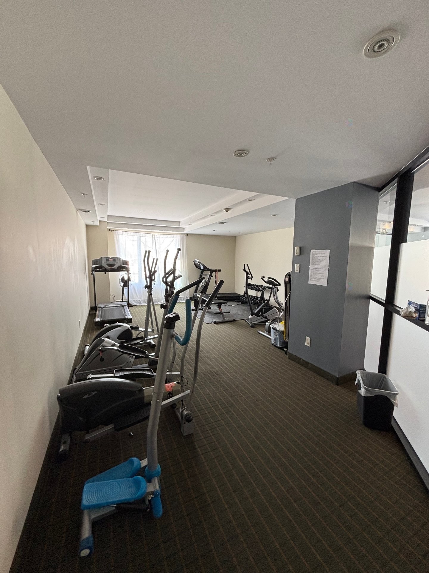 









375


Boul. Décarie

, 305,
Montréal (Saint-Laurent),




QC
H4L0B4

