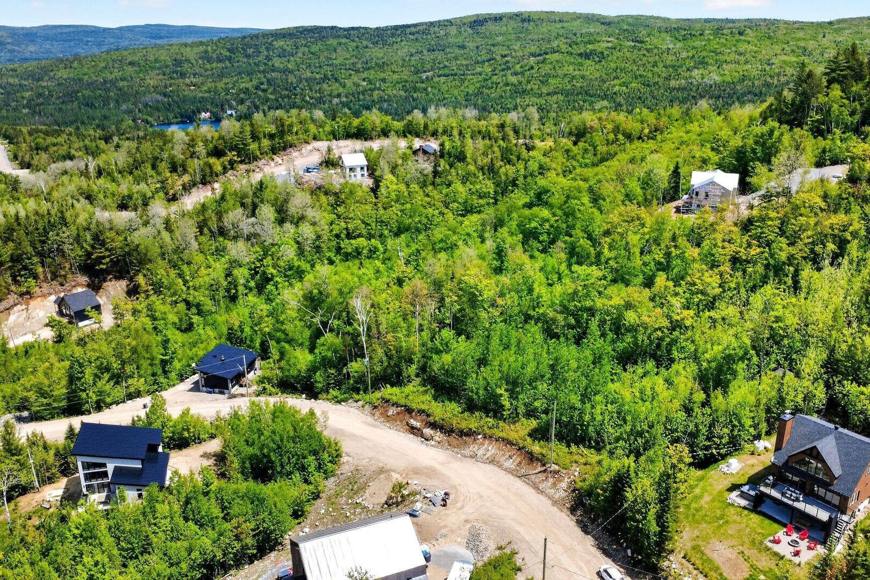









1


Ch. du Belvédère

,
Saint-Côme,







QC
J0K2B0


