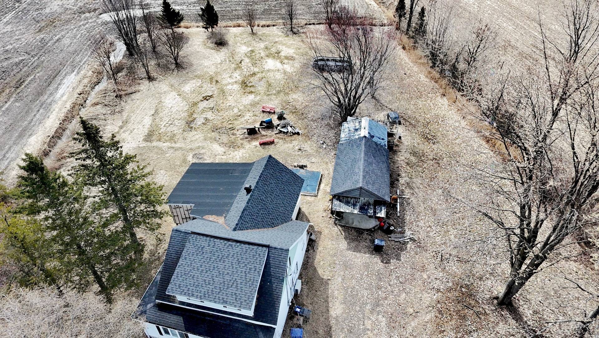 









1510


Route Ste-Anne E.

,
Yamachiche,




QC
G0X3L0

