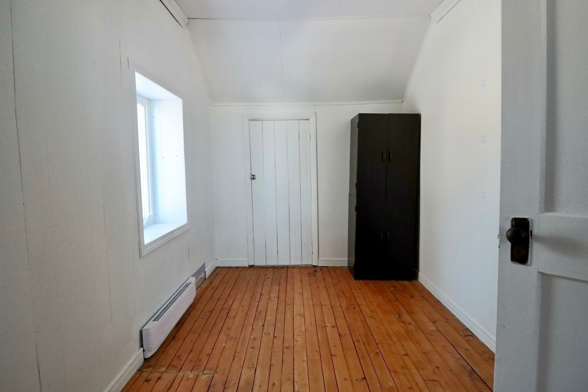 









1510


Route Ste-Anne E.

,
Yamachiche,




QC
G0X3L0

