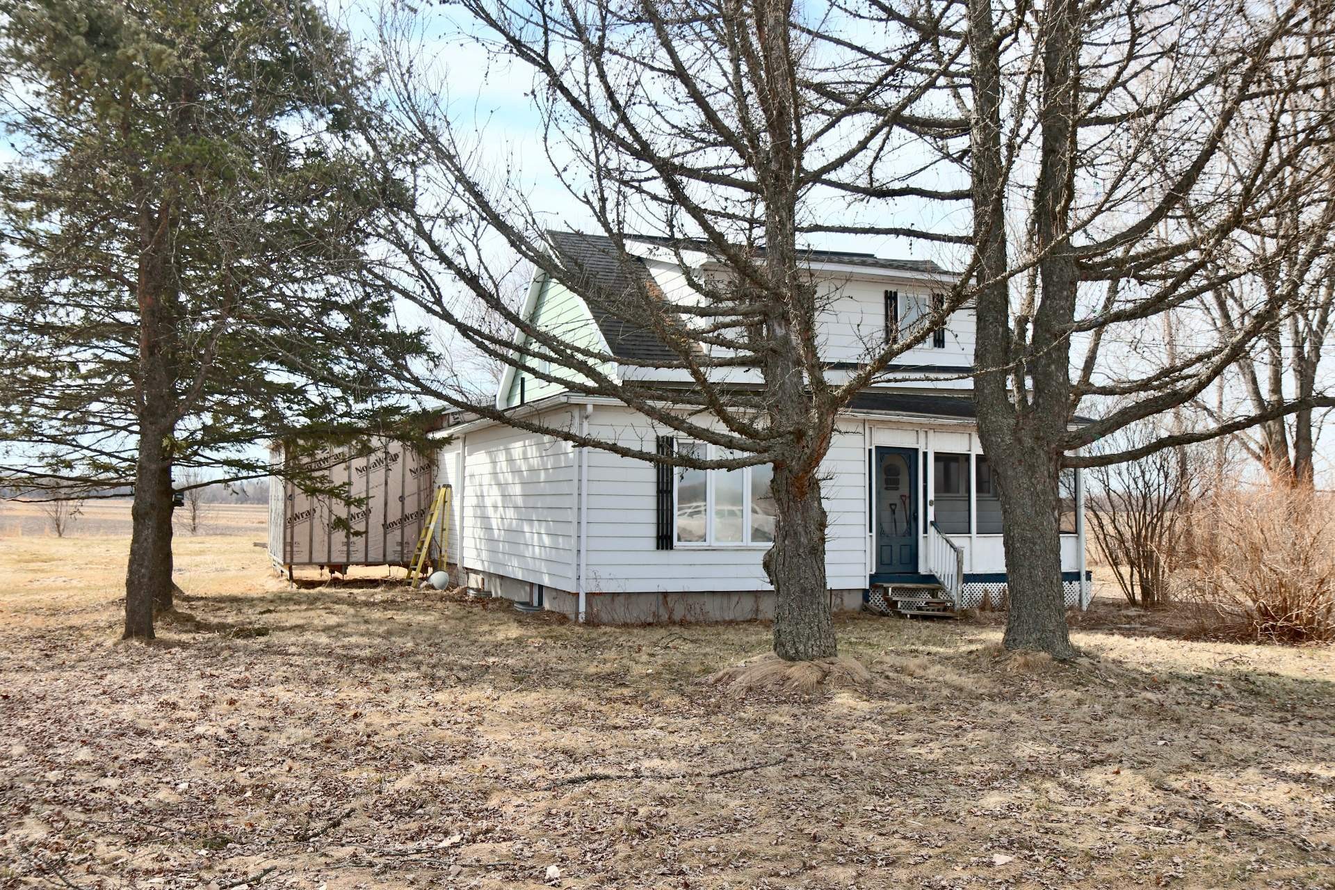 









1510


Route Ste-Anne E.

,
Yamachiche,




QC
G0X3L0

