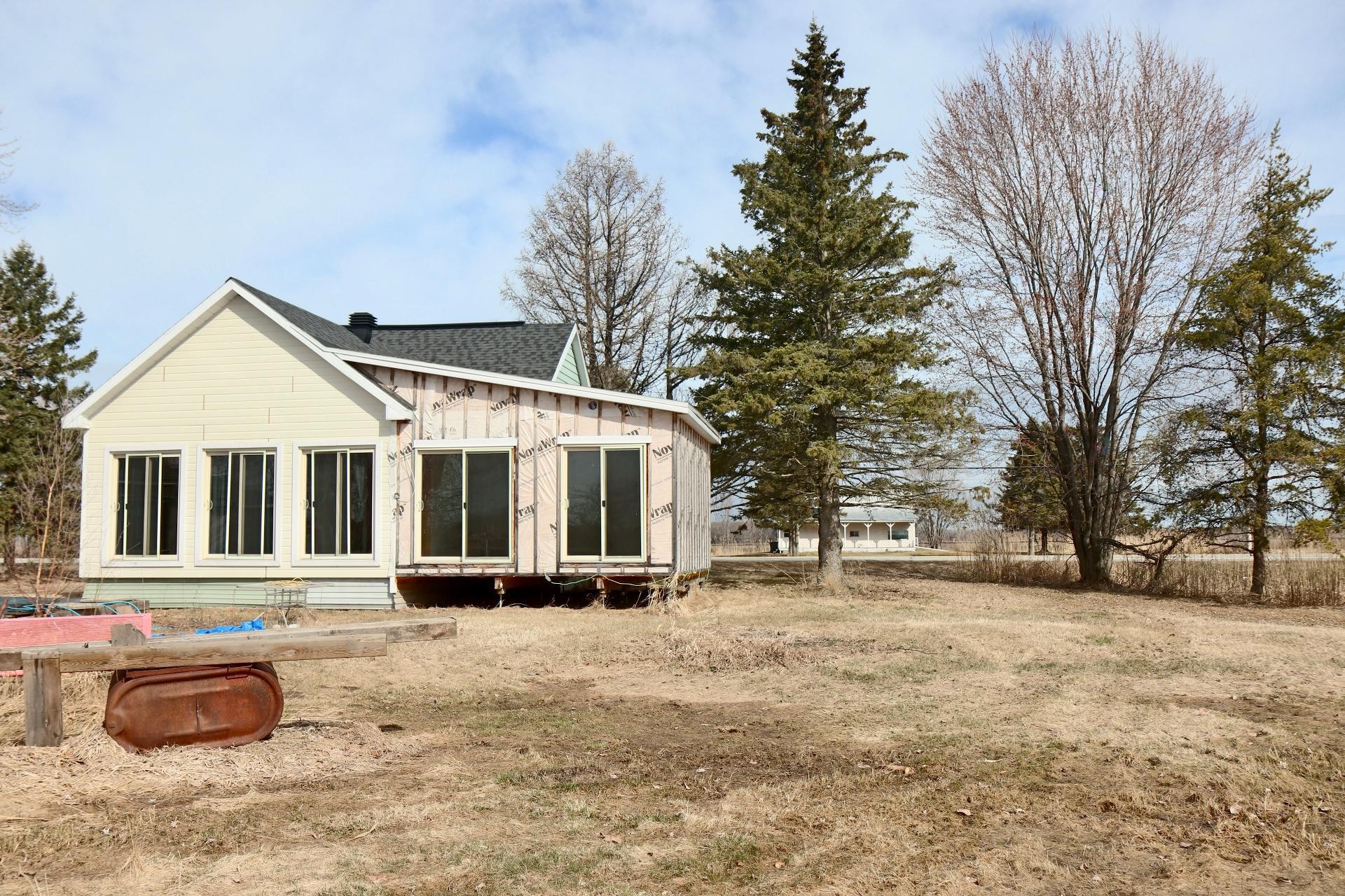 









1510


Route Ste-Anne E.

,
Yamachiche,




QC
G0X3L0

