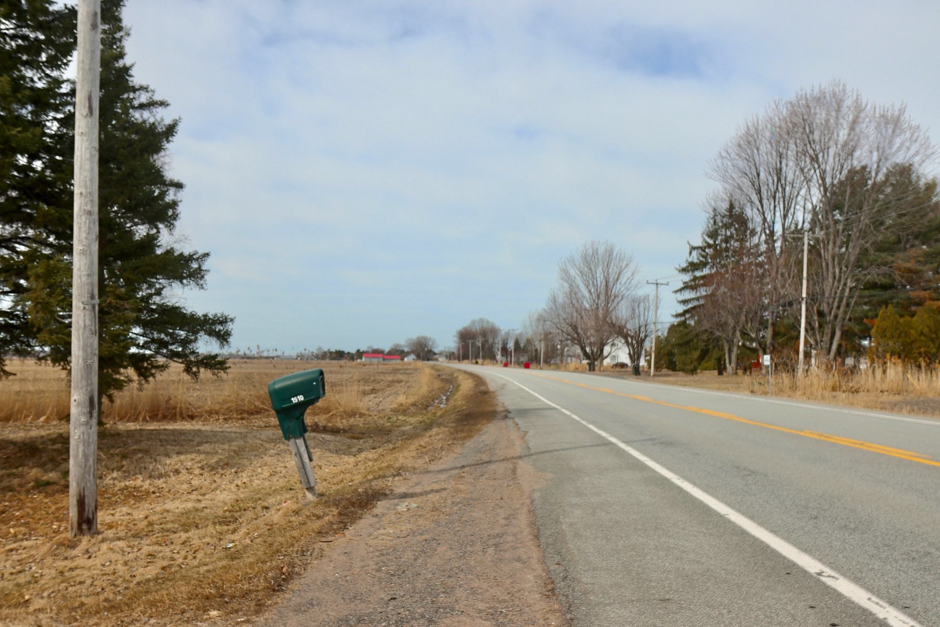 









1510


Route Ste-Anne E.

,
Yamachiche,




QC
G0X3L0

