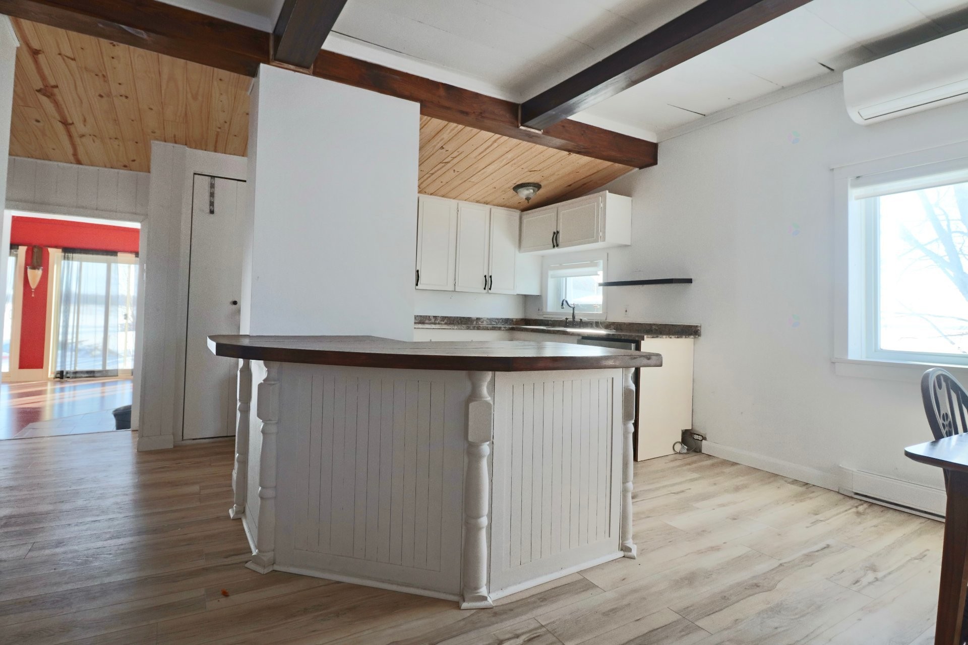 









1510


Route Ste-Anne E.

,
Yamachiche,




QC
G0X3L0

