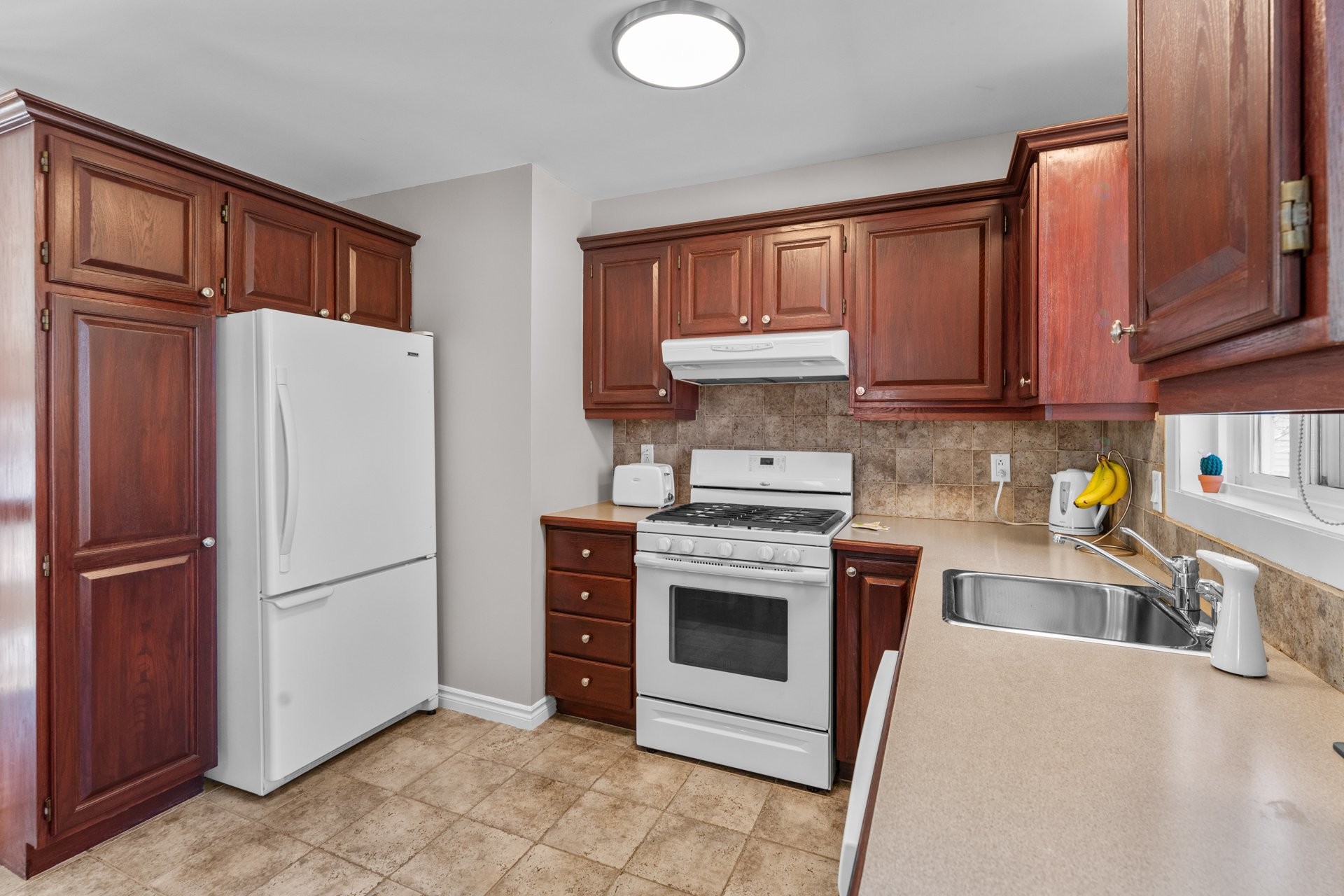 









844


Rue de Coulonge

,
Terrebonne (Terrebonne),




QC
J6X1C8

