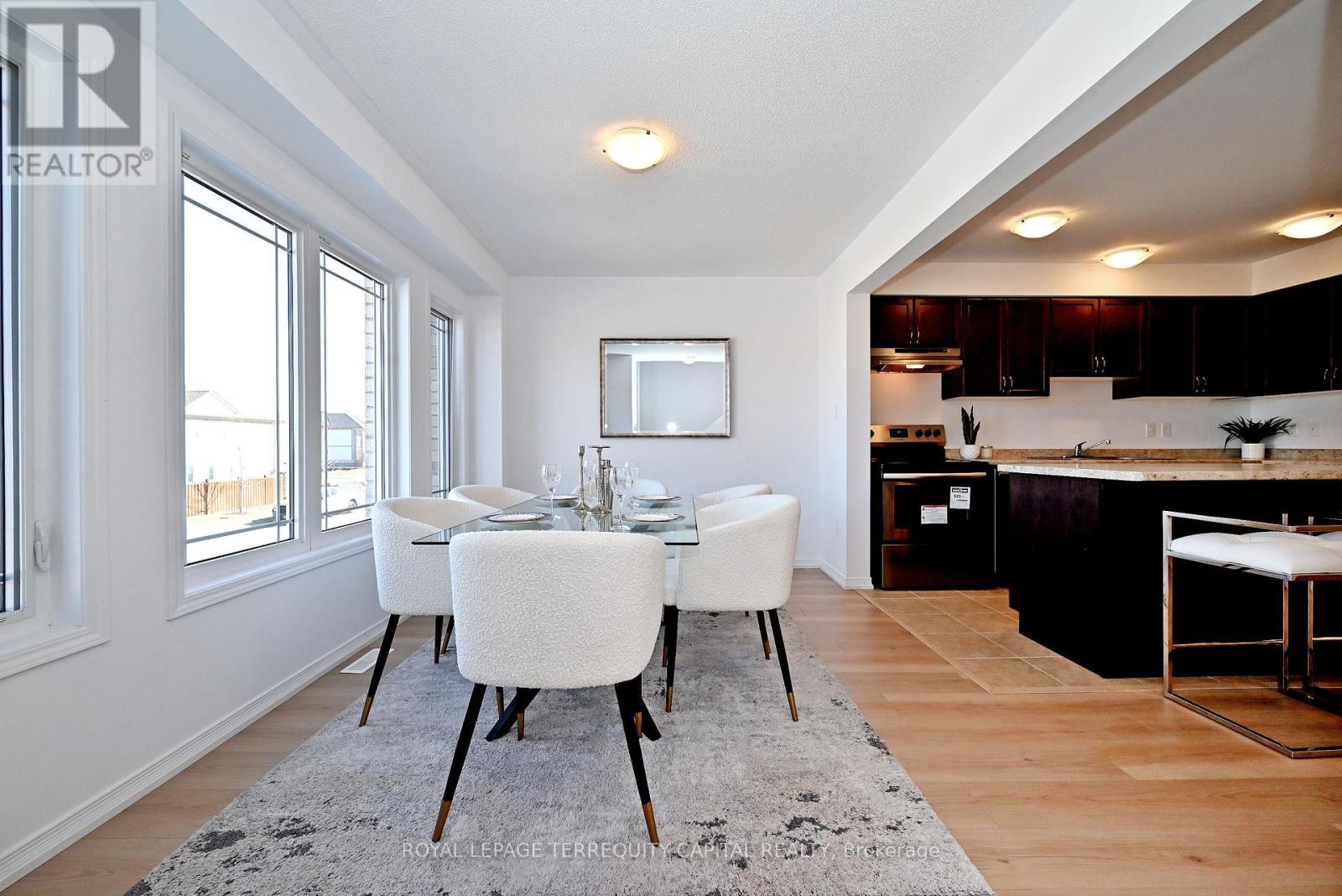 












123 FRANK'S WAY

,
Barrie,




Ontario
L4N3J1

