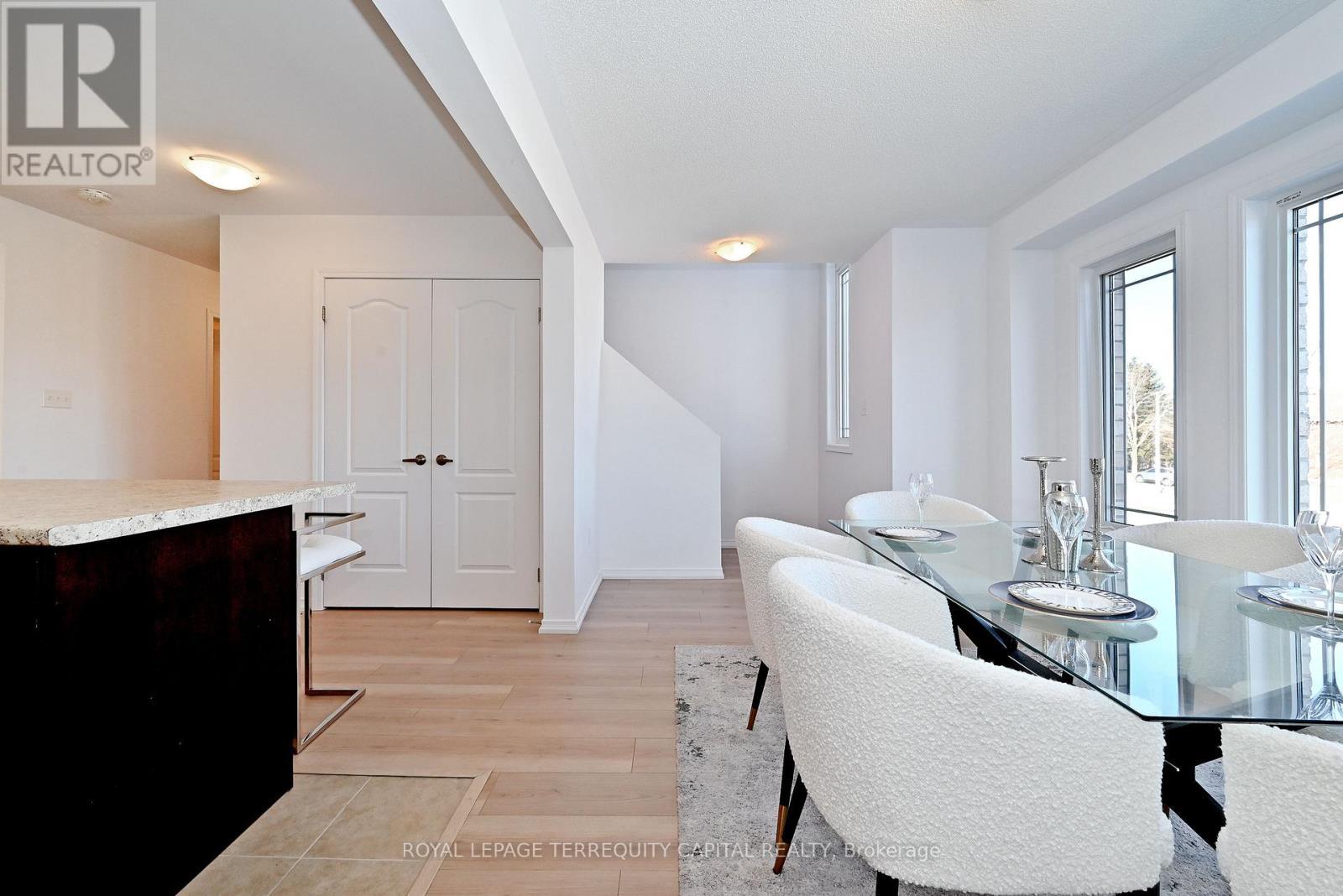 












123 FRANK'S WAY

,
Barrie,




Ontario
L4N3J1

