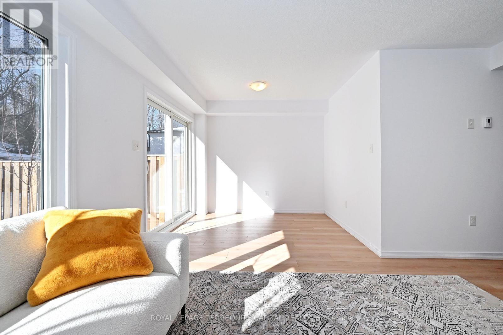 












123 FRANK'S WAY

,
Barrie,




Ontario
L4N3J1

