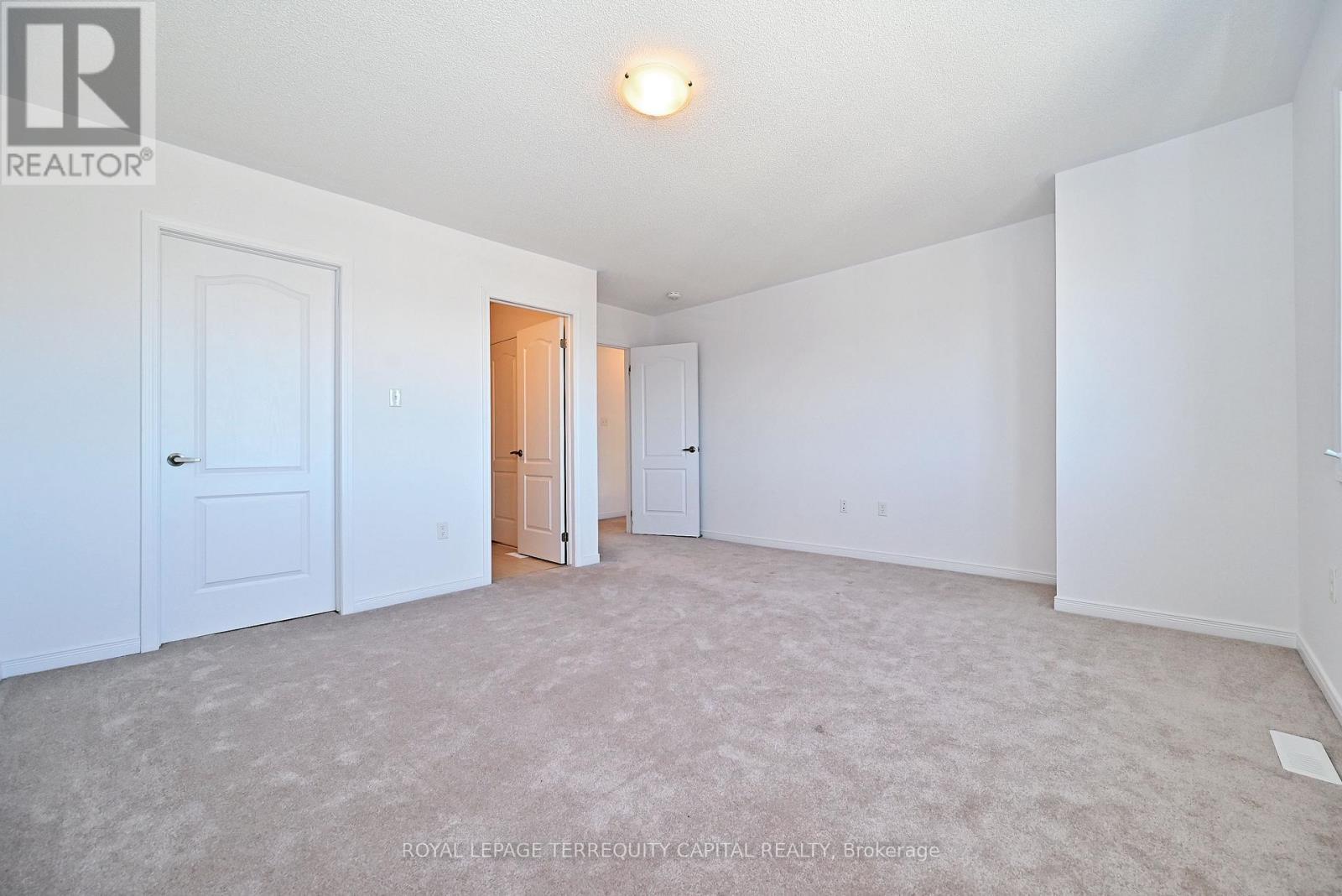 












123 FRANK'S WAY

,
Barrie,




Ontario
L4N3J1

