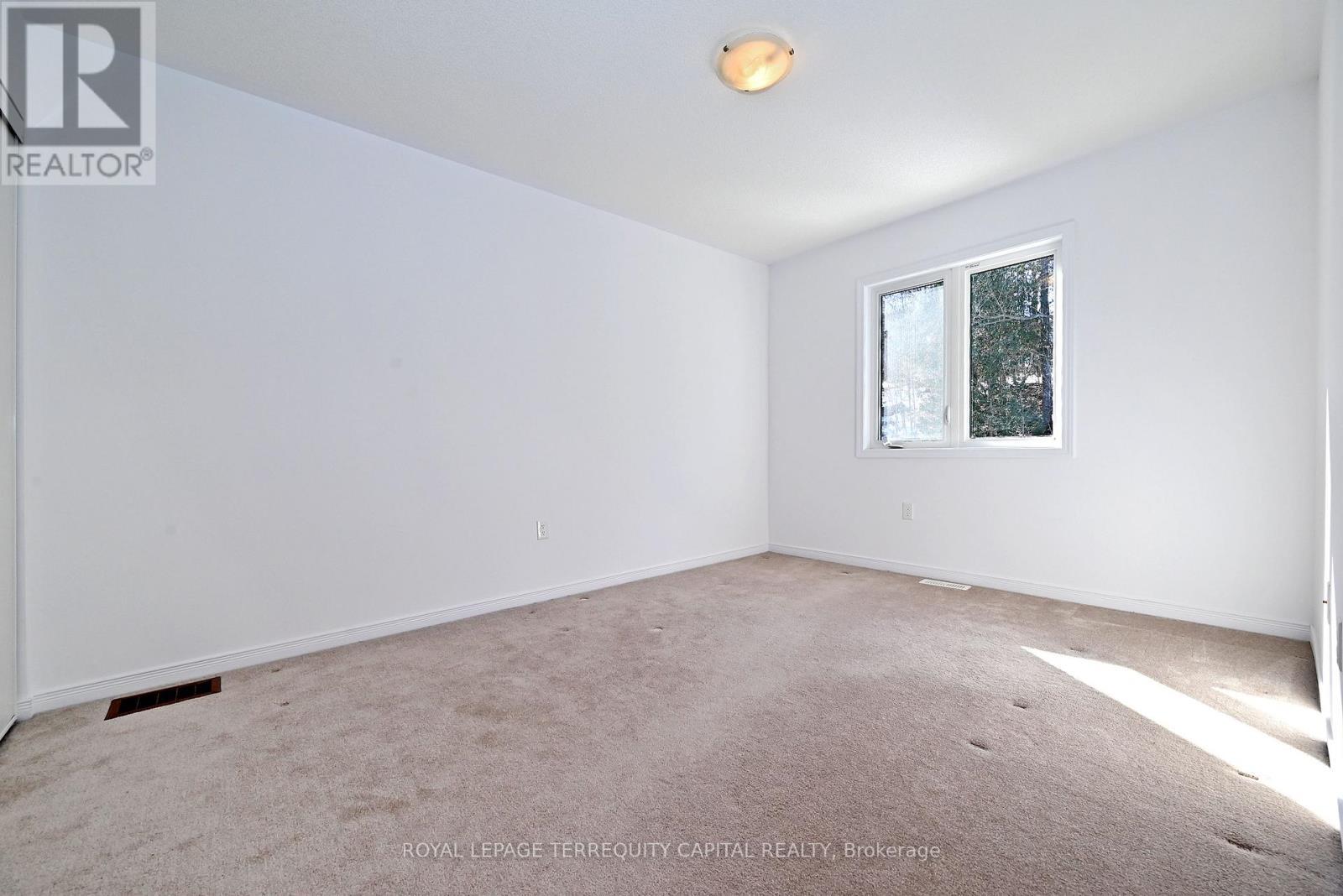 












123 FRANK'S WAY

,
Barrie,




Ontario
L4N3J1

