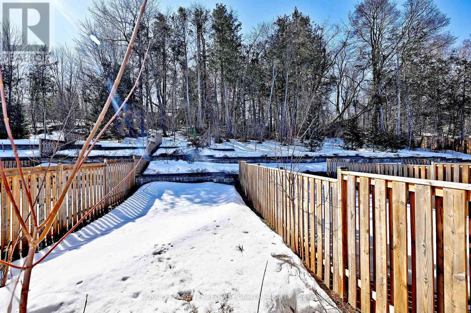 












123 FRANK'S WAY

,
Barrie,




Ontario
L4N3J1

