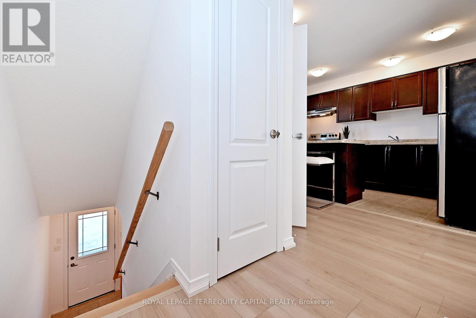 












123 FRANK'S WAY

,
Barrie,




Ontario
L4N3J1

