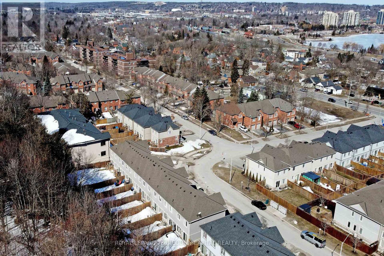 












123 FRANK'S WAY

,
Barrie,




Ontario
L4N3J1

