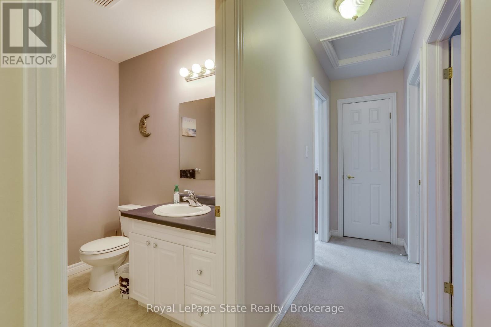 












41 CHURCH STREET W

,
Brant (Oakland),




Ontario
N0E1R0

