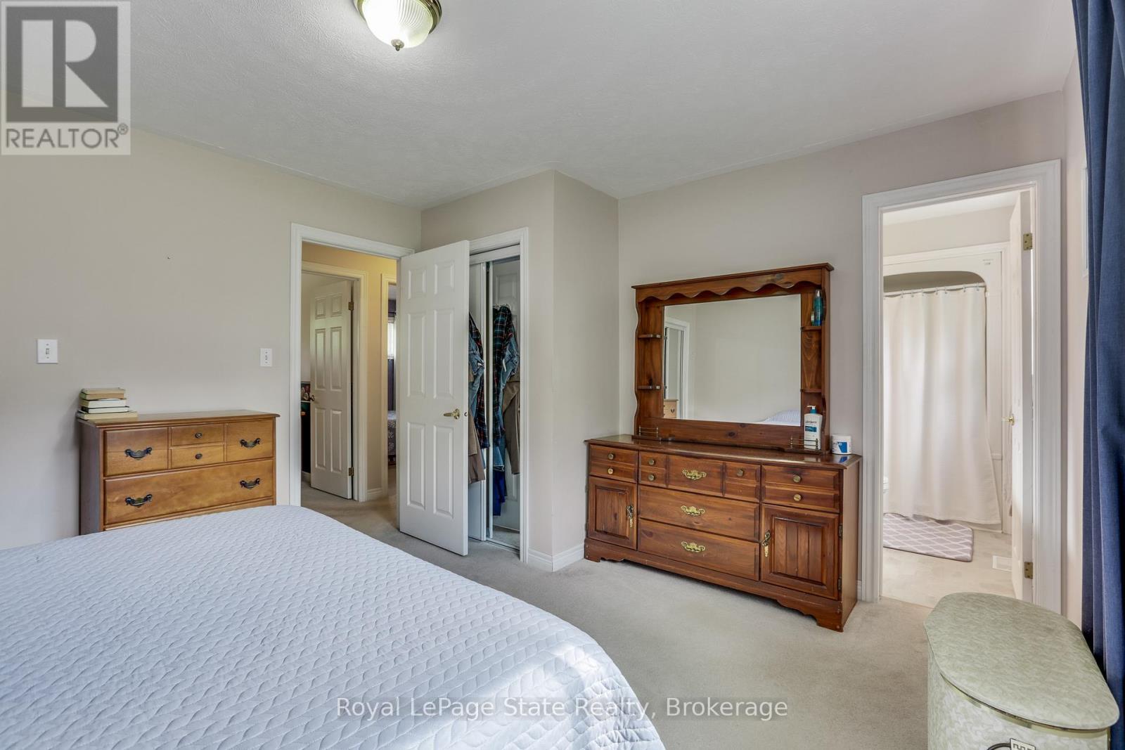 












41 CHURCH STREET W

,
Brant (Oakland),




Ontario
N0E1R0

