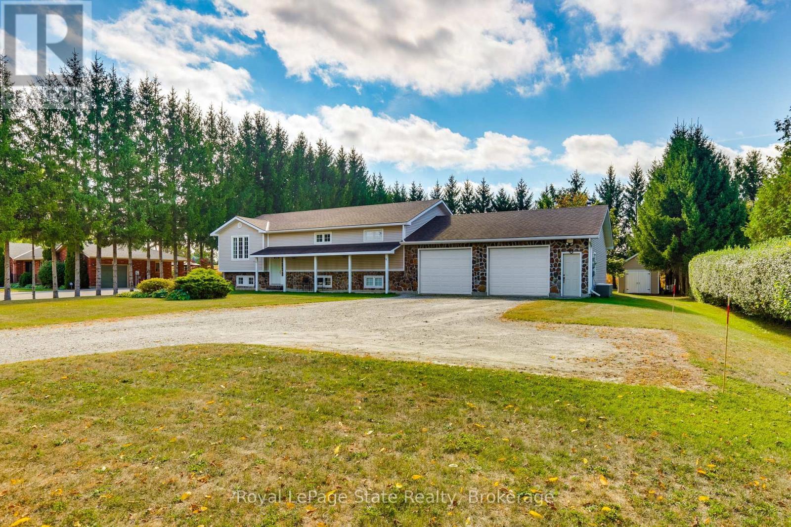 












41 CHURCH STREET W

,
Brant (Oakland),




Ontario
N0E1R0

