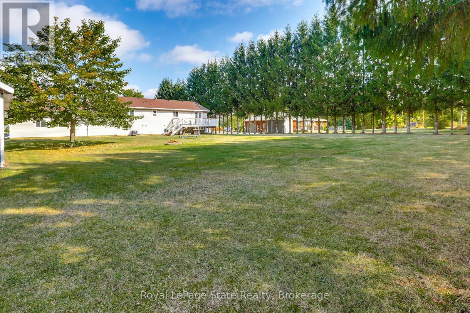 












41 CHURCH STREET W

,
Brant (Oakland),




Ontario
N0E1R0

