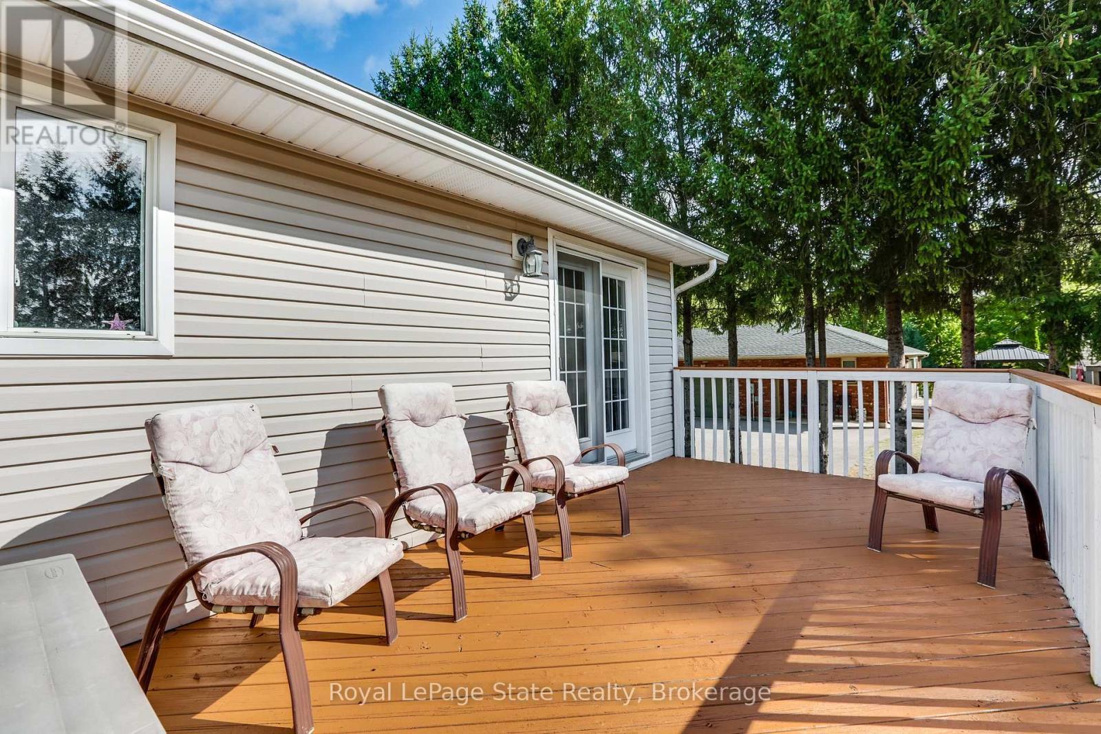












41 CHURCH STREET W

,
Brant (Oakland),




Ontario
N0E1R0

