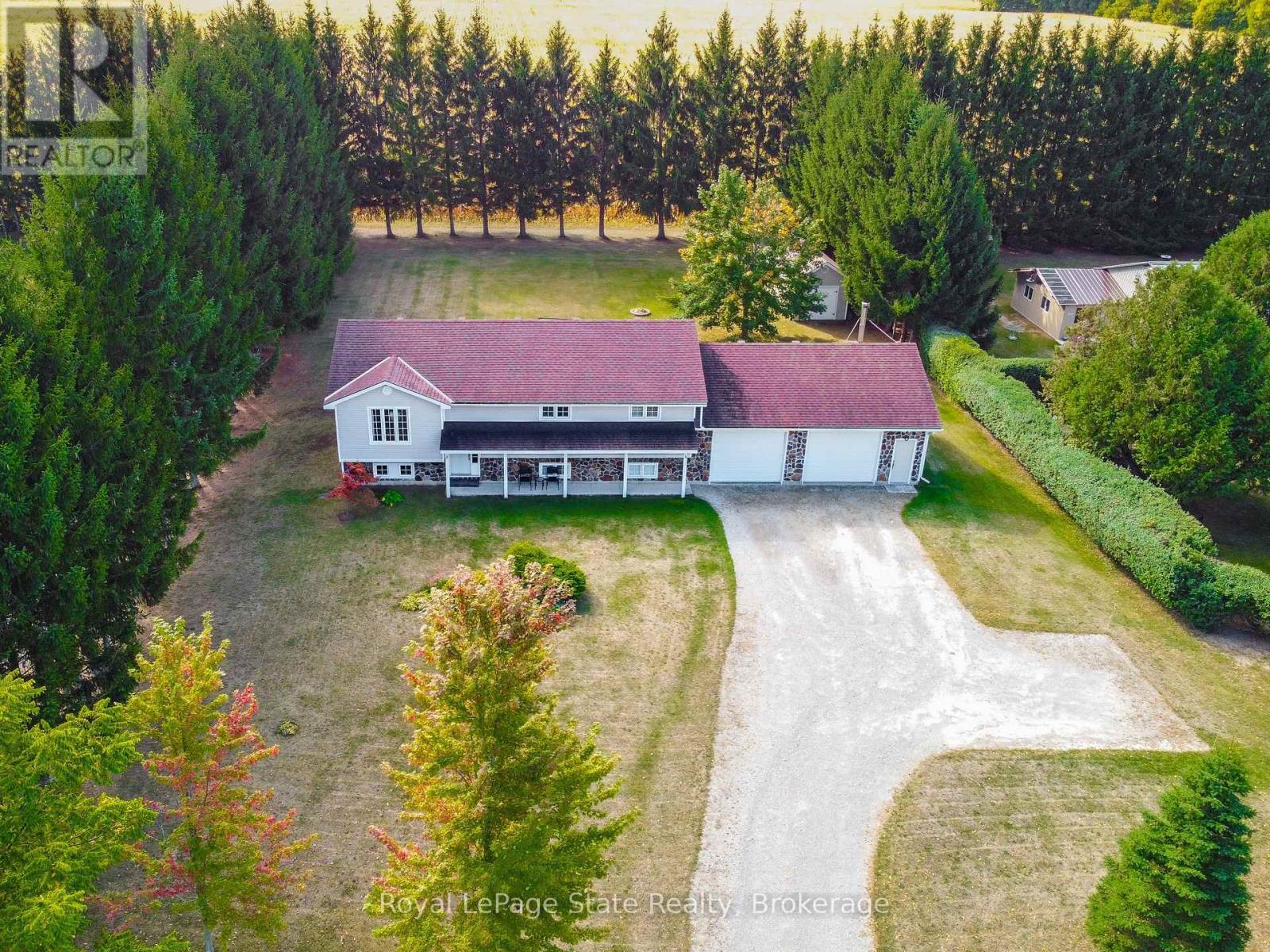 












41 CHURCH STREET W

,
Brant (Oakland),




Ontario
N0E1R0

