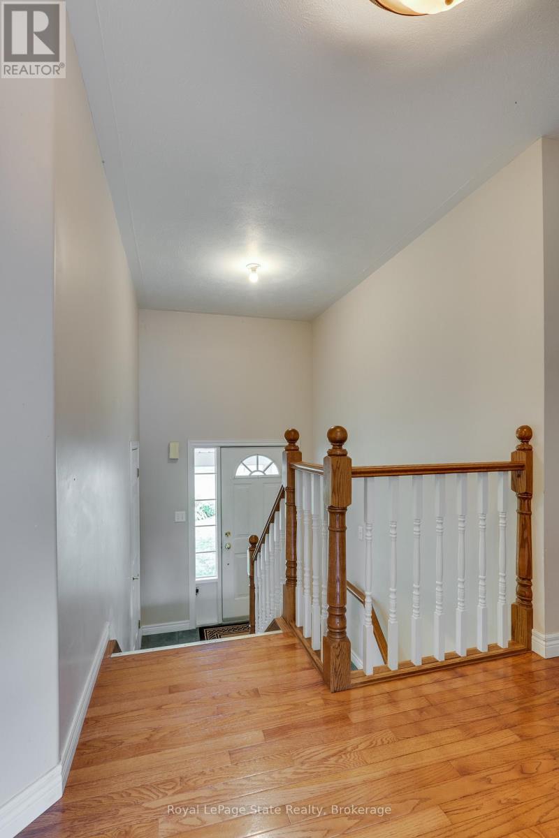 












41 CHURCH STREET W

,
Brant (Oakland),




Ontario
N0E1R0

