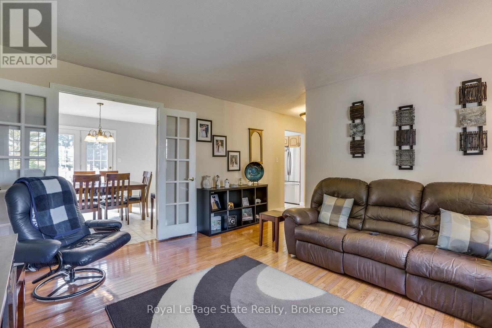 












41 CHURCH STREET W

,
Brant (Oakland),




Ontario
N0E1R0

