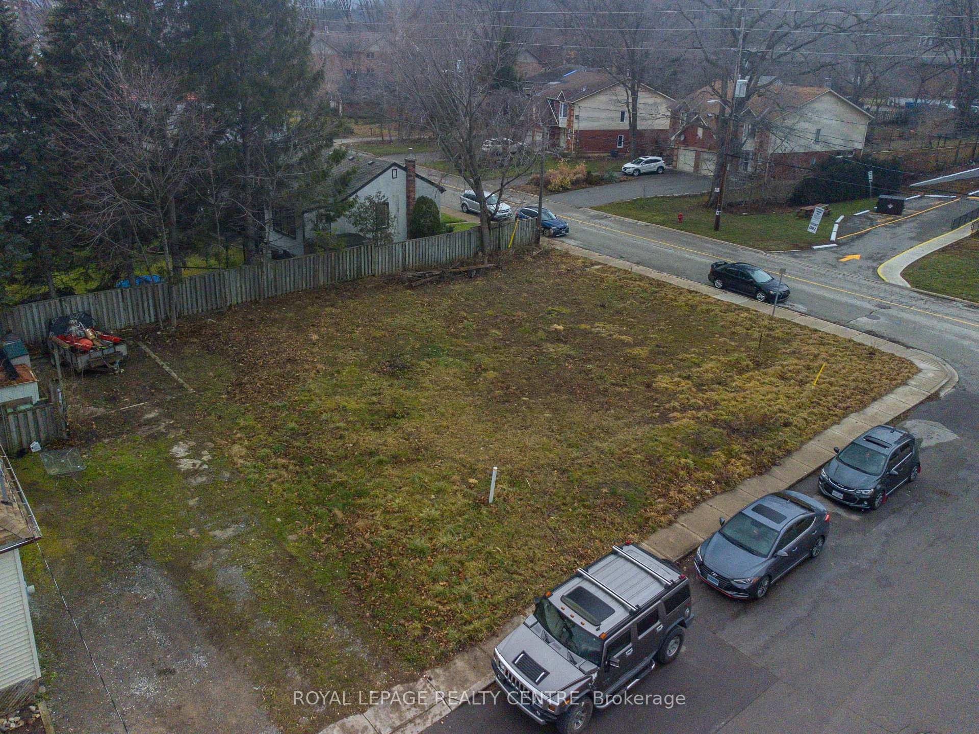 









4


Thorpe

Street,
Hamilton,







ON
L9H 1K3

