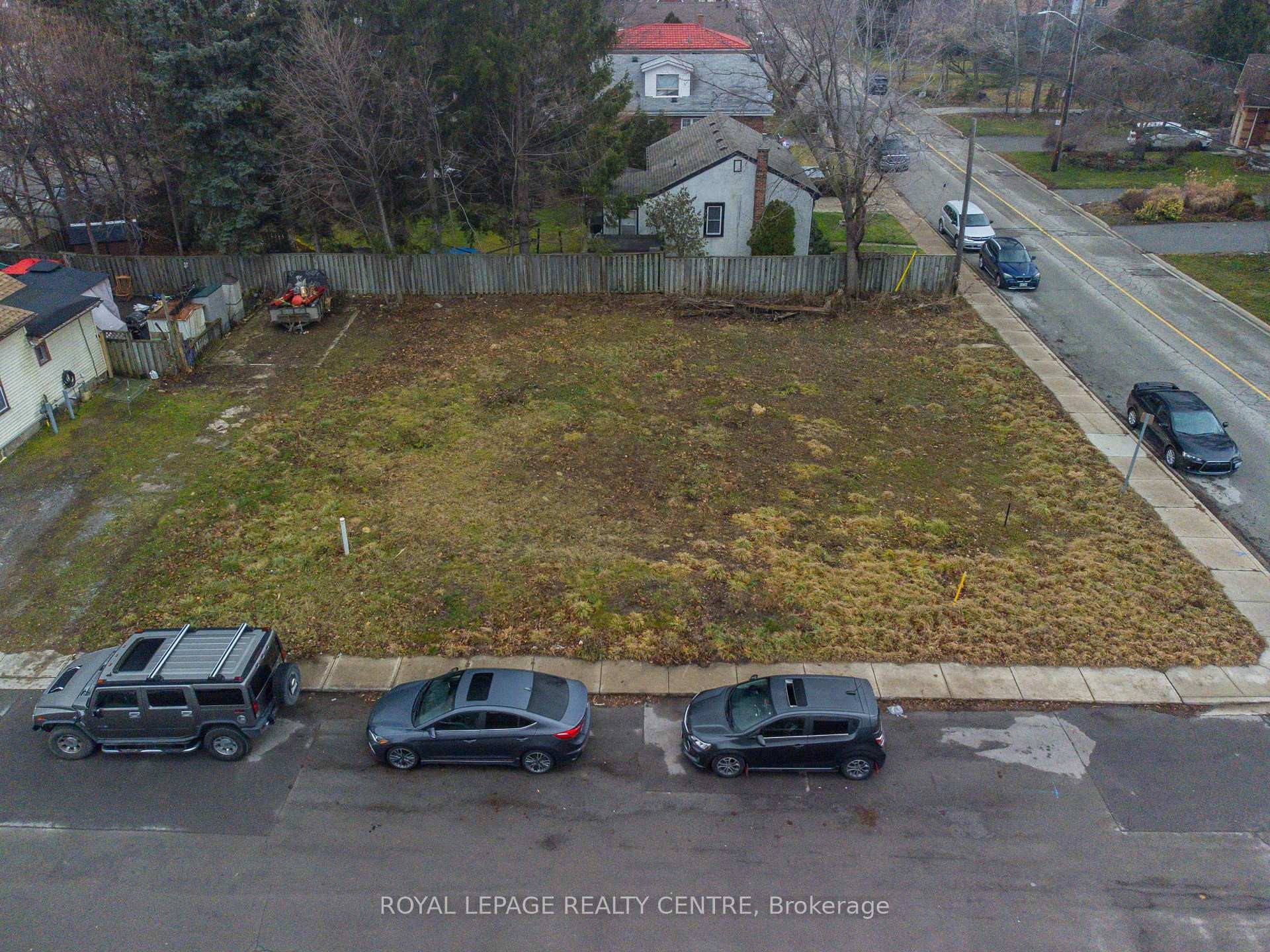 









4


Thorpe

Street,
Hamilton,







ON
L9H 1K3

