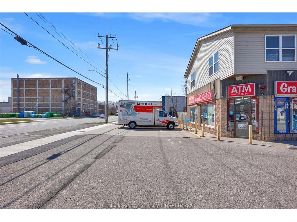 









297


Grand

Avenue,
Chatham,




ON
N7L 1W8

