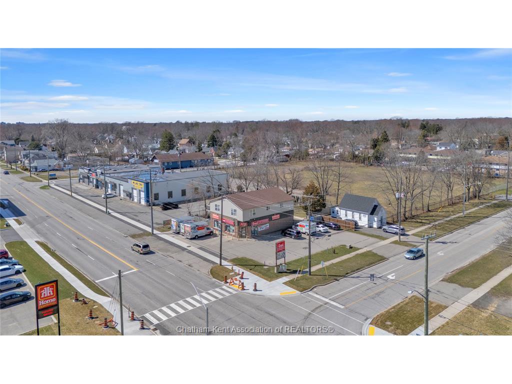 









297


Grand

Avenue,
Chatham,




ON
N7L 1W8

