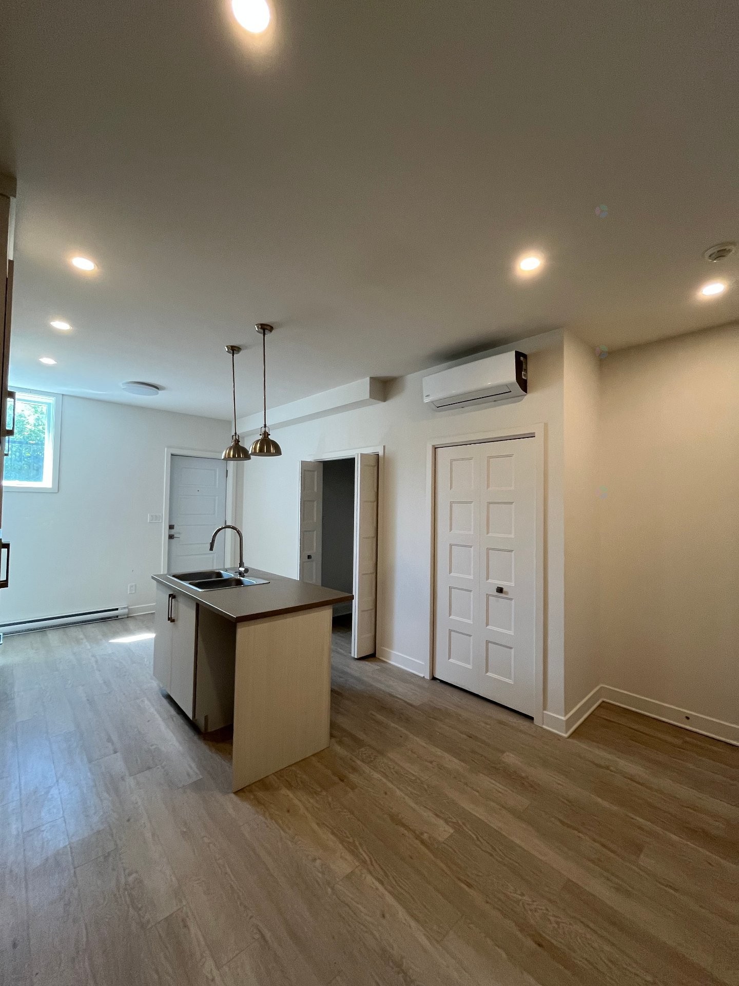 









229


Boul. de Maple Grove

, 2,
Beauharnois,




QC
J6N1L4

