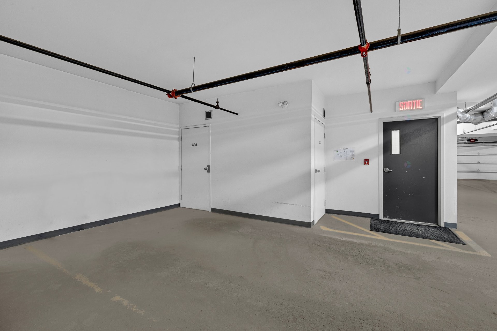 









2310


Rue Monet

, 302,
Laval (Duvernay),




QC
H7E0G1

