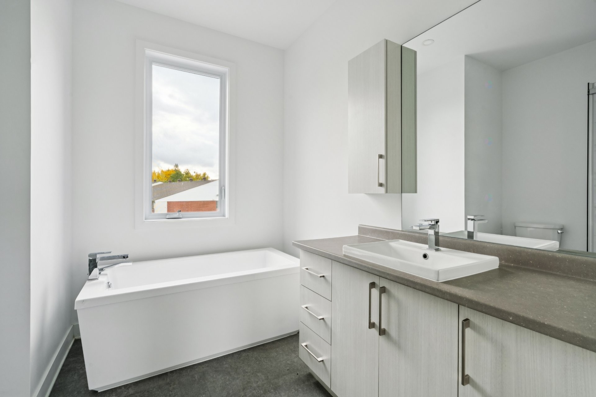 









55


Ch. de la Beauce

, 5,
Beauharnois,




QC
J6N2M5

