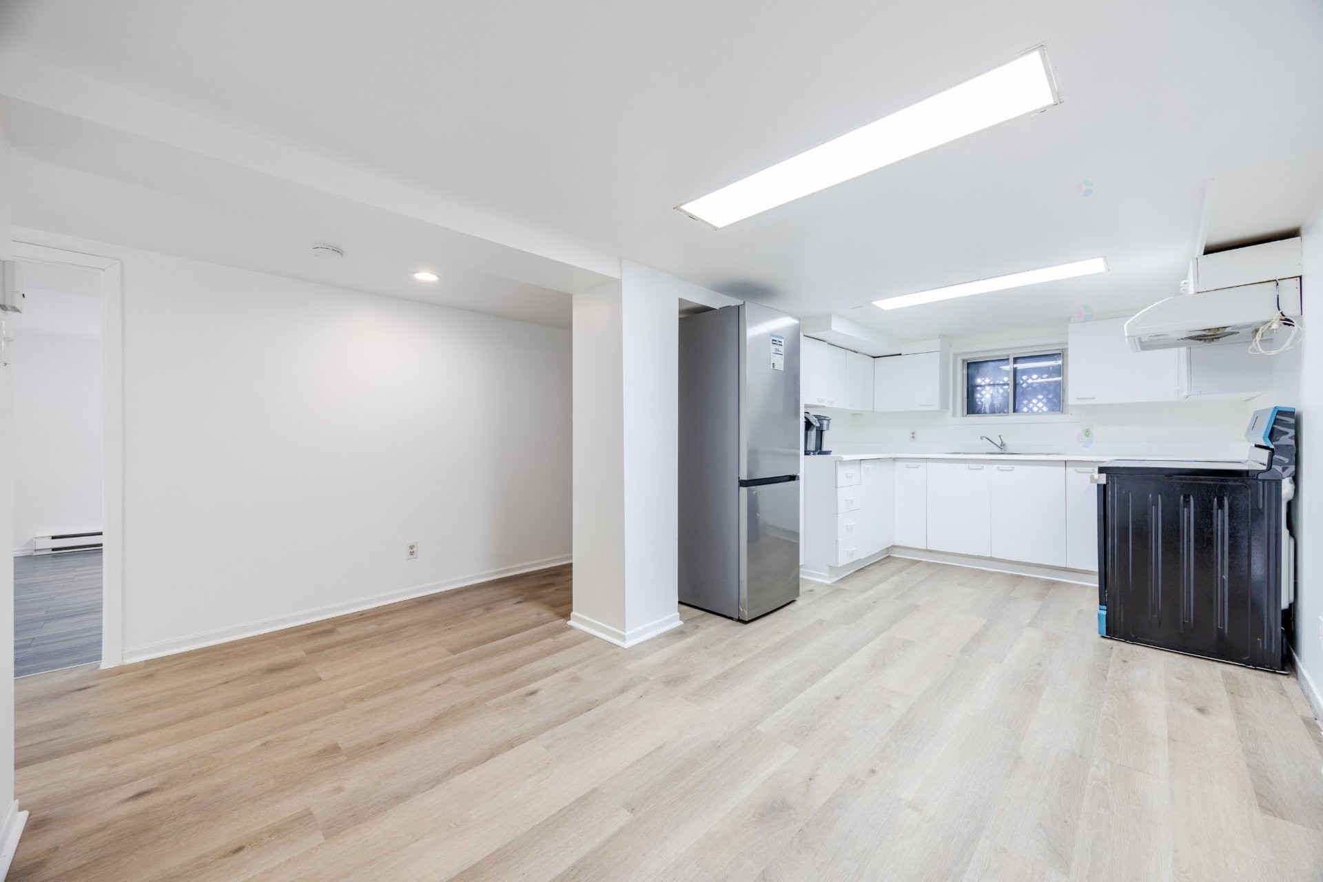 









9153


Av. Millen

,
Montréal (Ahuntsic-Cartierville),




QC
H2M1W8


