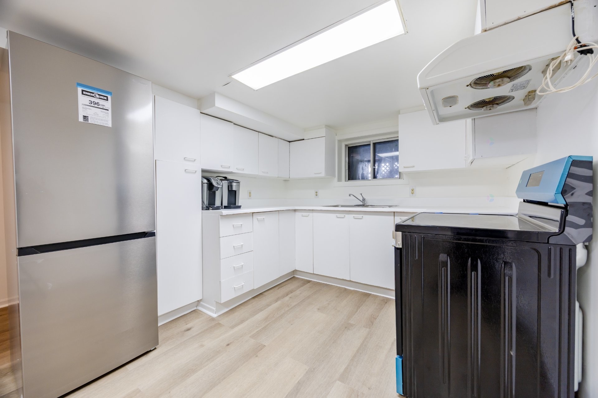 









9153


Av. Millen

,
Montréal (Ahuntsic-Cartierville),




QC
H2M1W8

