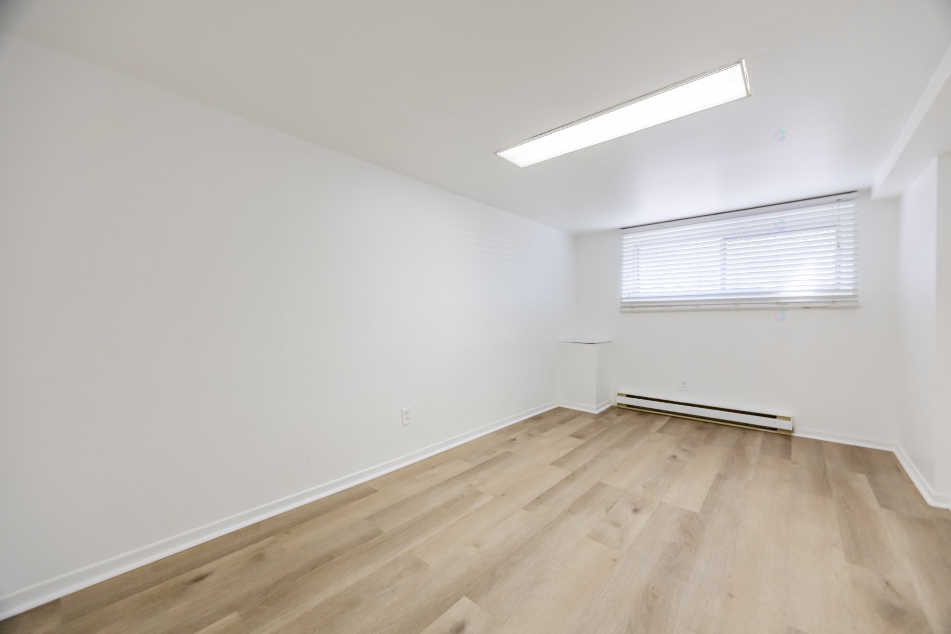 









9153


Av. Millen

,
Montréal (Ahuntsic-Cartierville),




QC
H2M1W8

