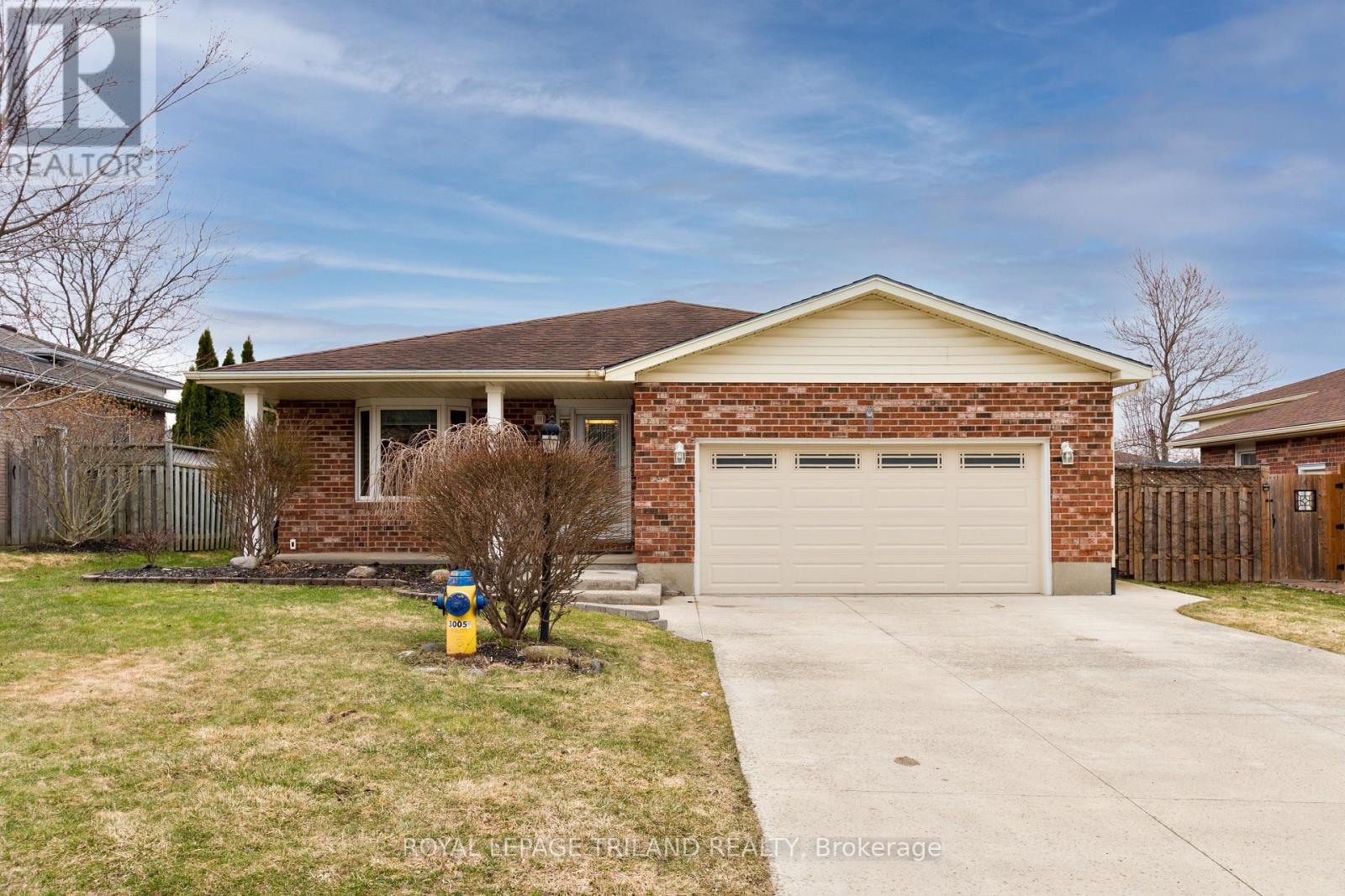 












379 SHERWOOD AVENUE

,
Central Elgin (Belmont),




Ontario
N0L1B0

